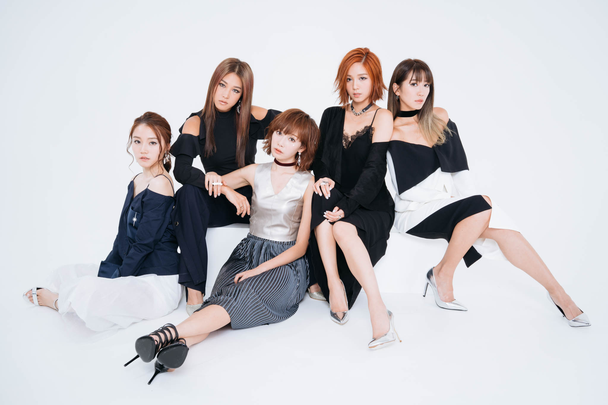 Super Girl "Shine On" Live 2016